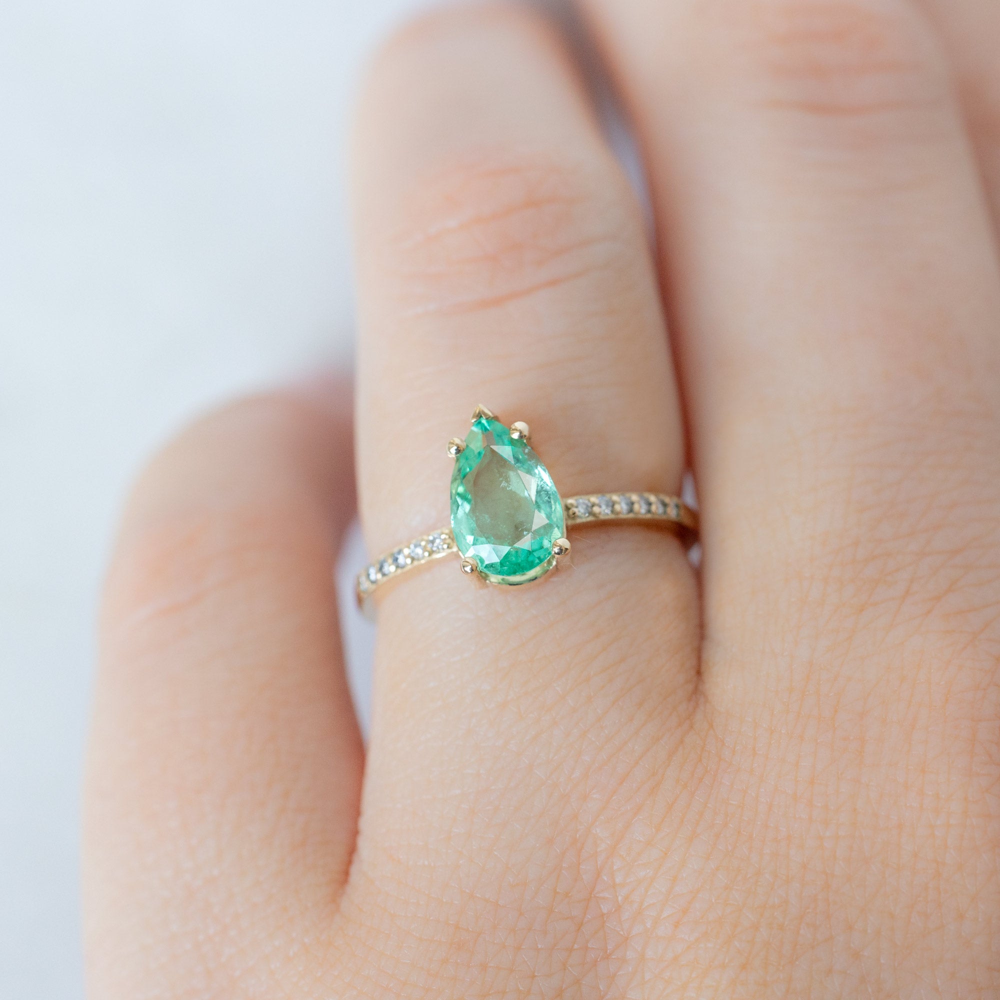 The Willow Ring | 1.15ct Pear Emerald in 14K Yellow Gold