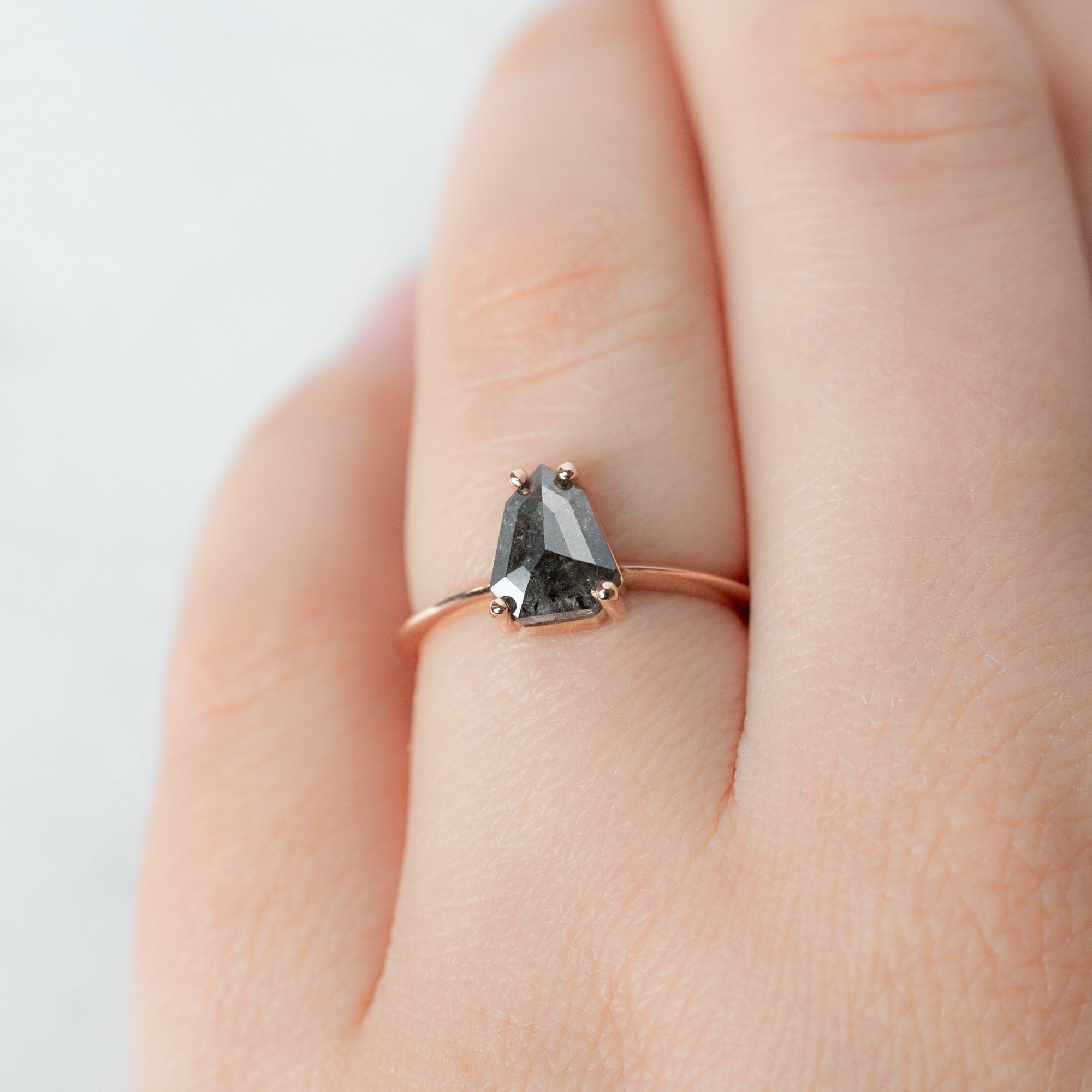 The Bryn Ring with a 1.34ct Geometric Black Diamond in 14K Rose Gold on Model