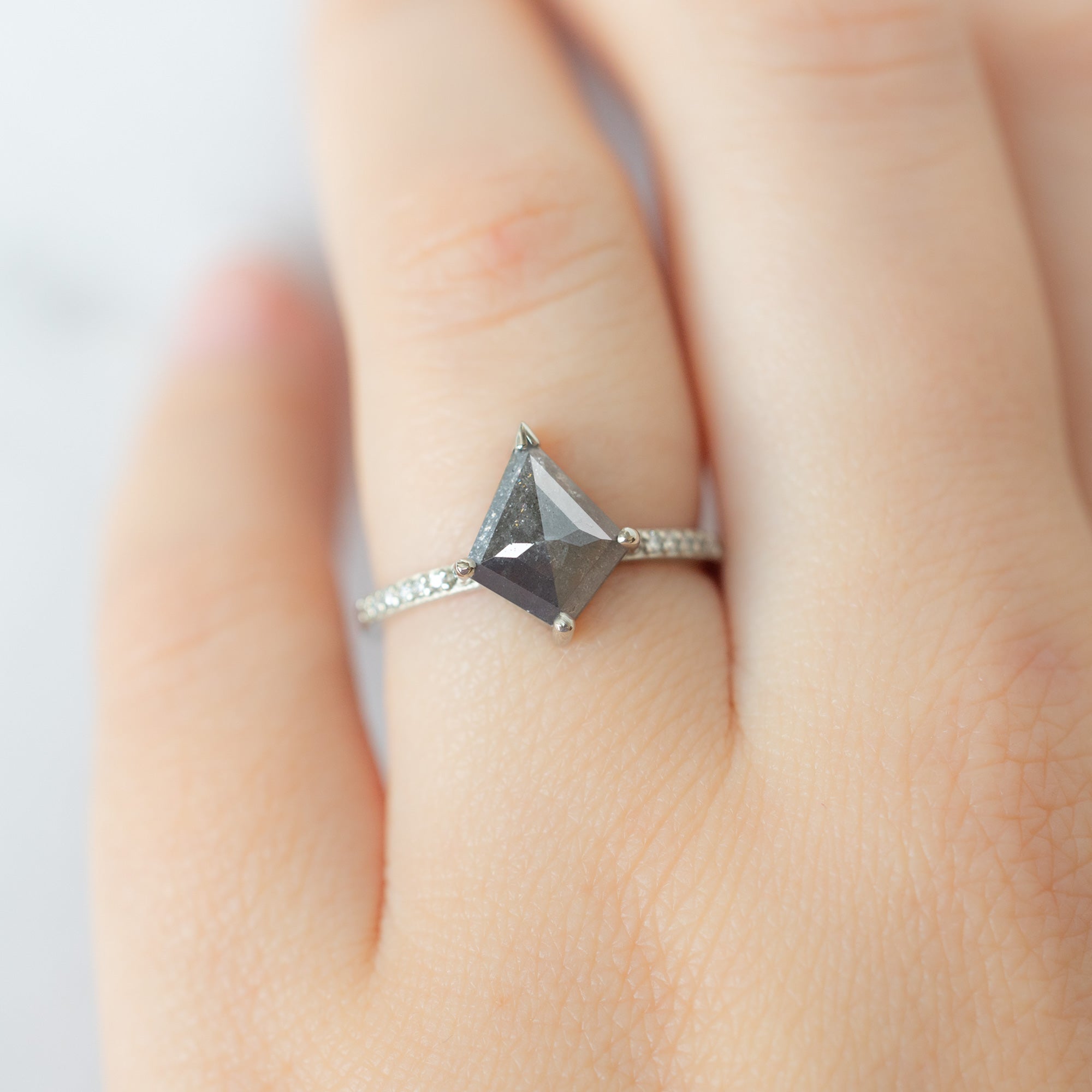 The Willow Ring with a 1.46 Kite Salt and Pepper Diamond in White Gold on Model