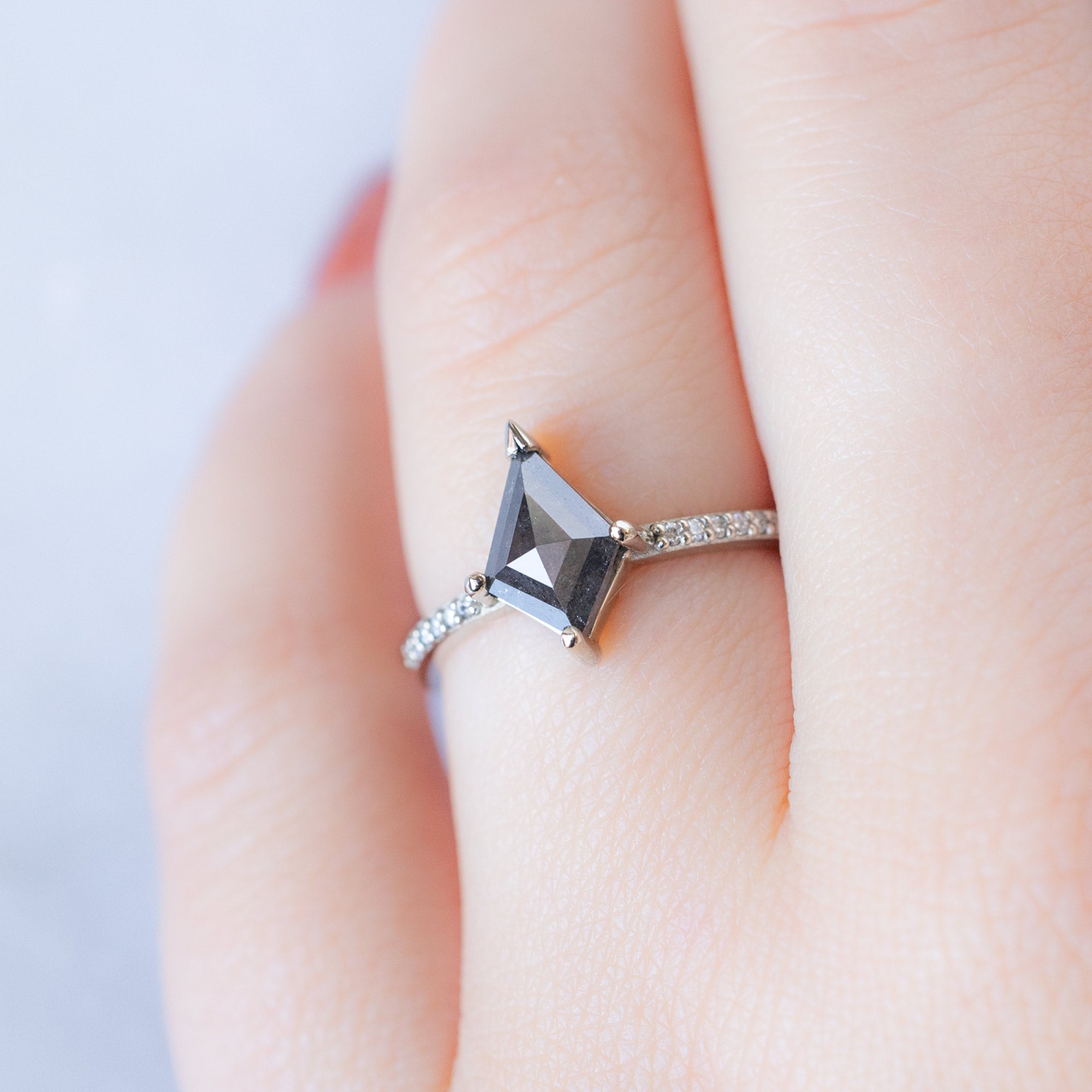 The Willow Ring with a 1.19ct Kite Salt and Pepper Diamond in 18K White Gold on Model