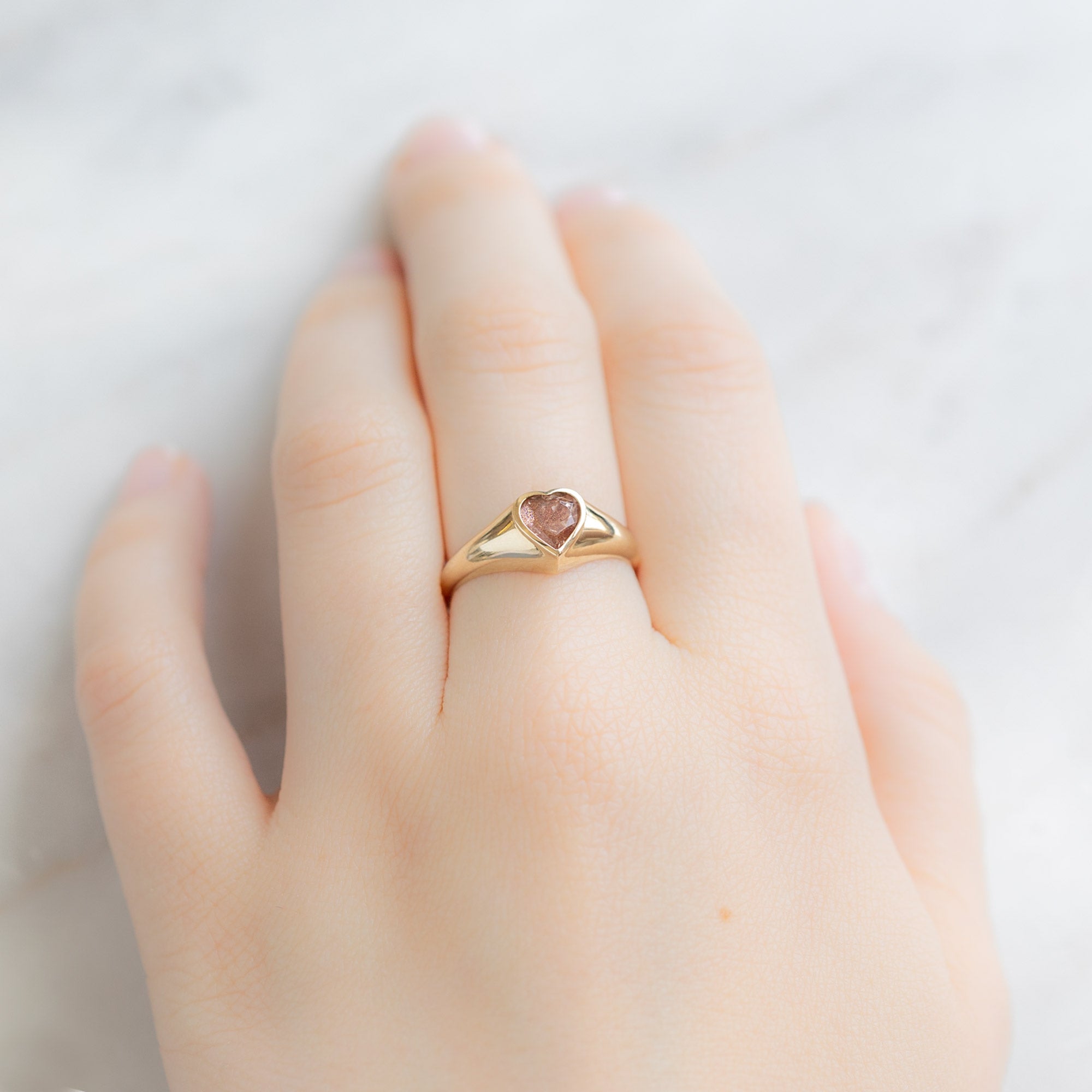 The Sweetheart Sunstone Signet Ring | Yellow Gold