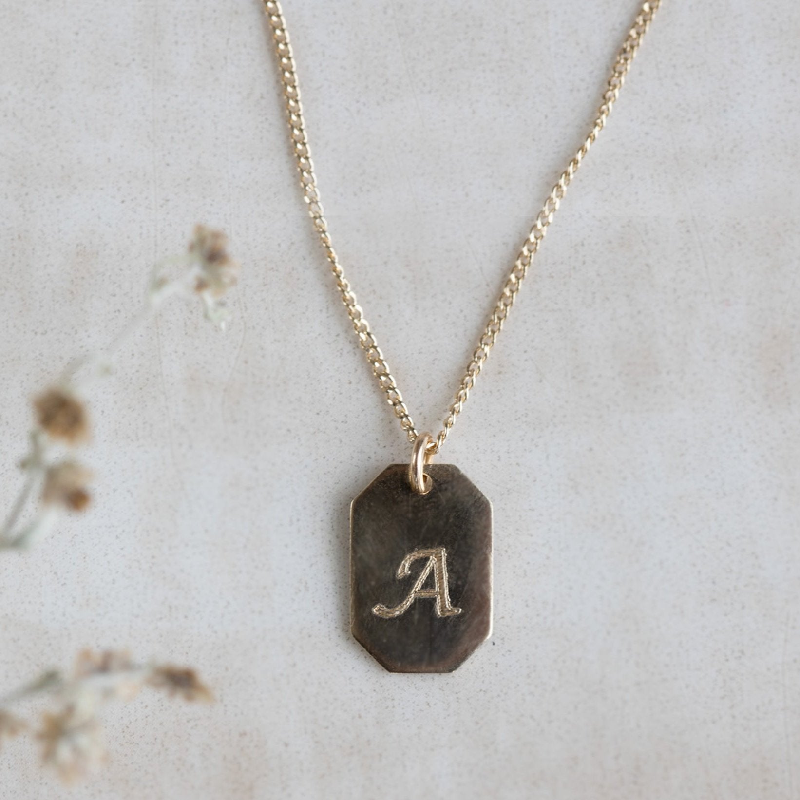 The Personalized Dog Tag Necklace | Yellow Gold