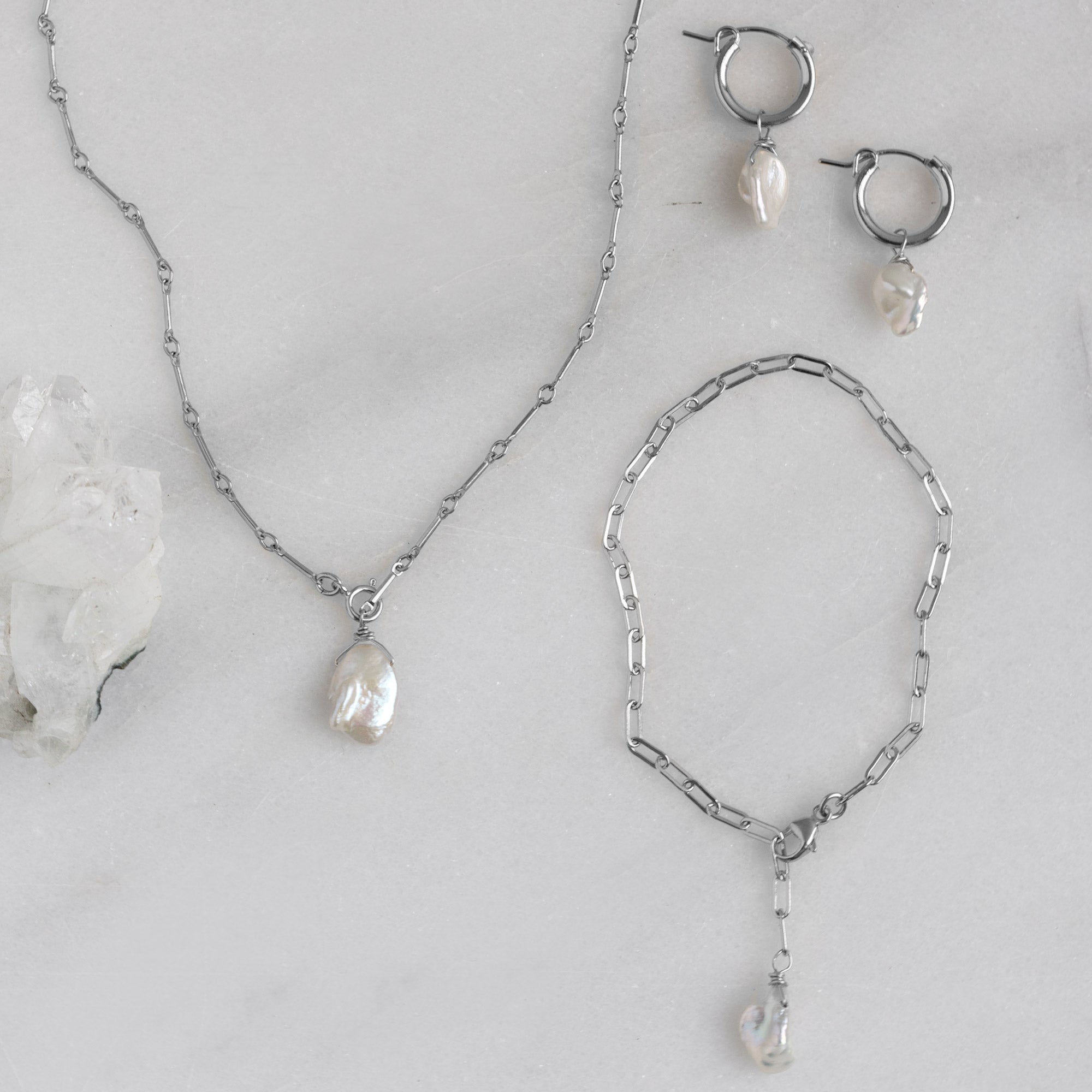 The Keshi Pearl Necklace | Yellow, Rose or Sterling Silver