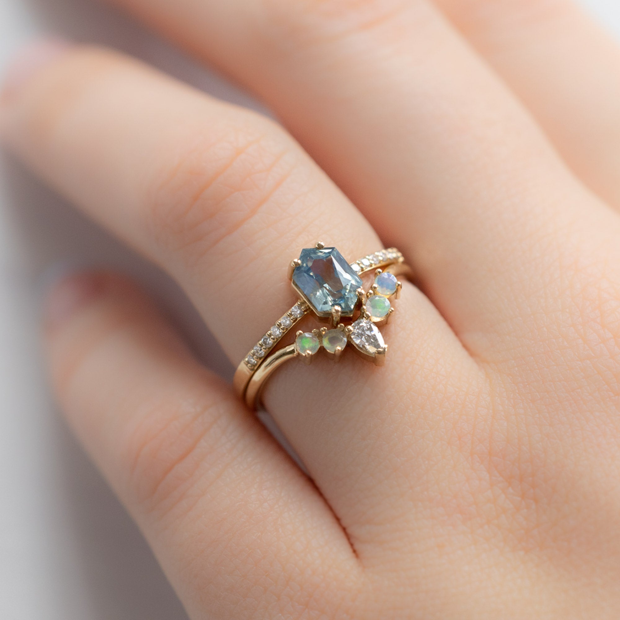 White Diamond + Opal 4-Stone Sunburst Stacking Band | Yellow, Rose or White Gold