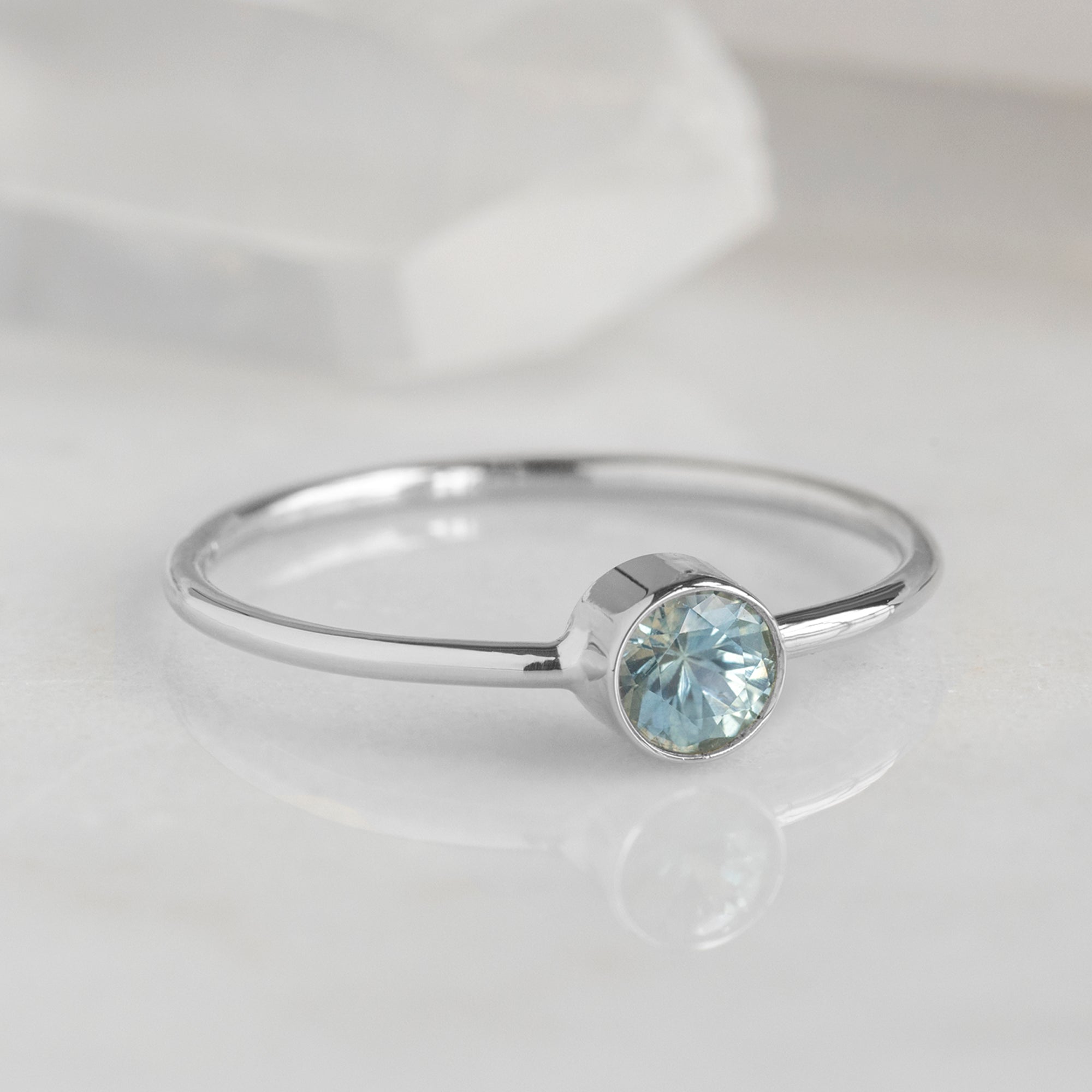 Montana Sapphire Stacking Ring | Yellow, Rose or White Gold