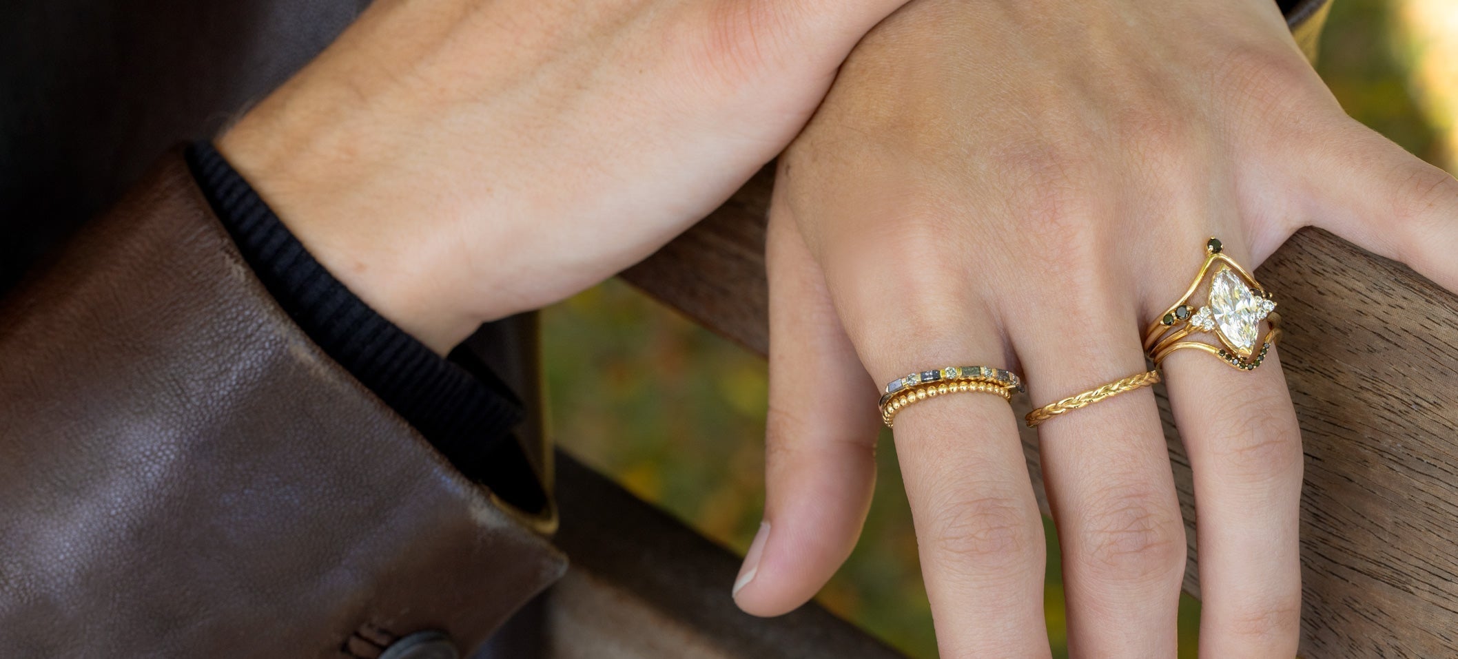 Distance Stacking Rings How to Stack Wedding Rings: Complete Guide to Stacking Wedding Rings ...