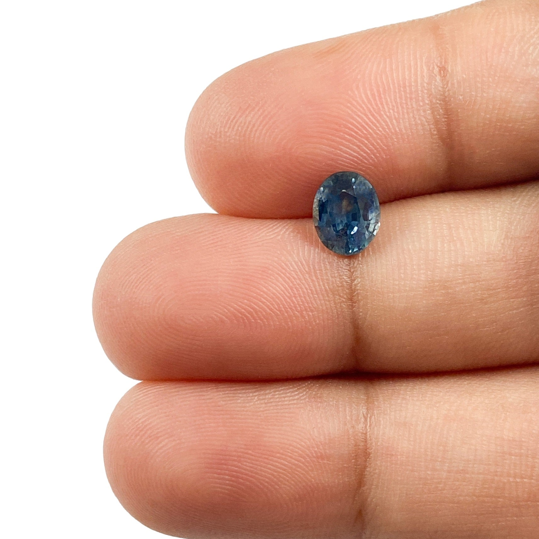 1.09ct | Brilliant Cut Oval Shape Blue Montana Sapphire