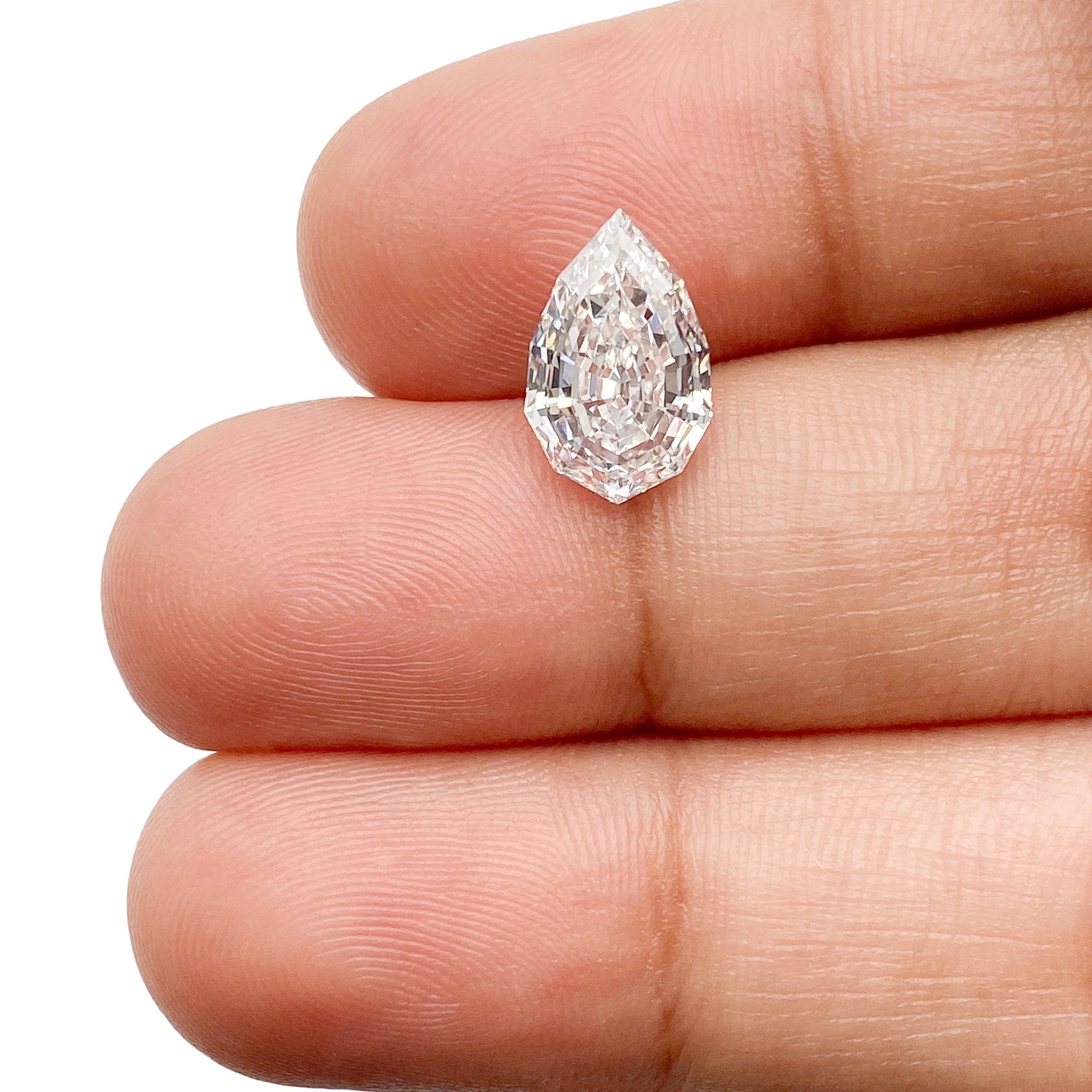 2.18ct |E/VS1 Pear Shape Step Cut Lab Diamond (IGI)