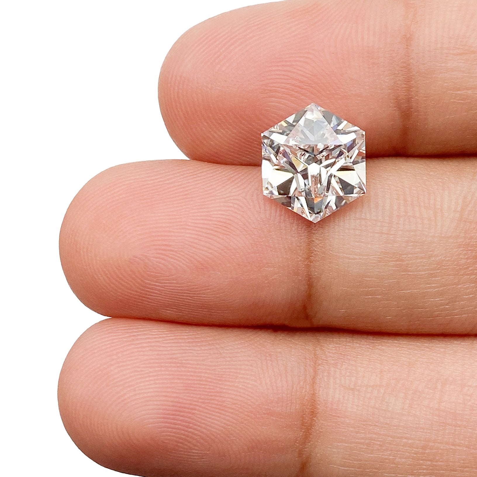 3.04ct | E/VS1 Hexagon Shape Brilliant Cut Lab Diamond (IGI)