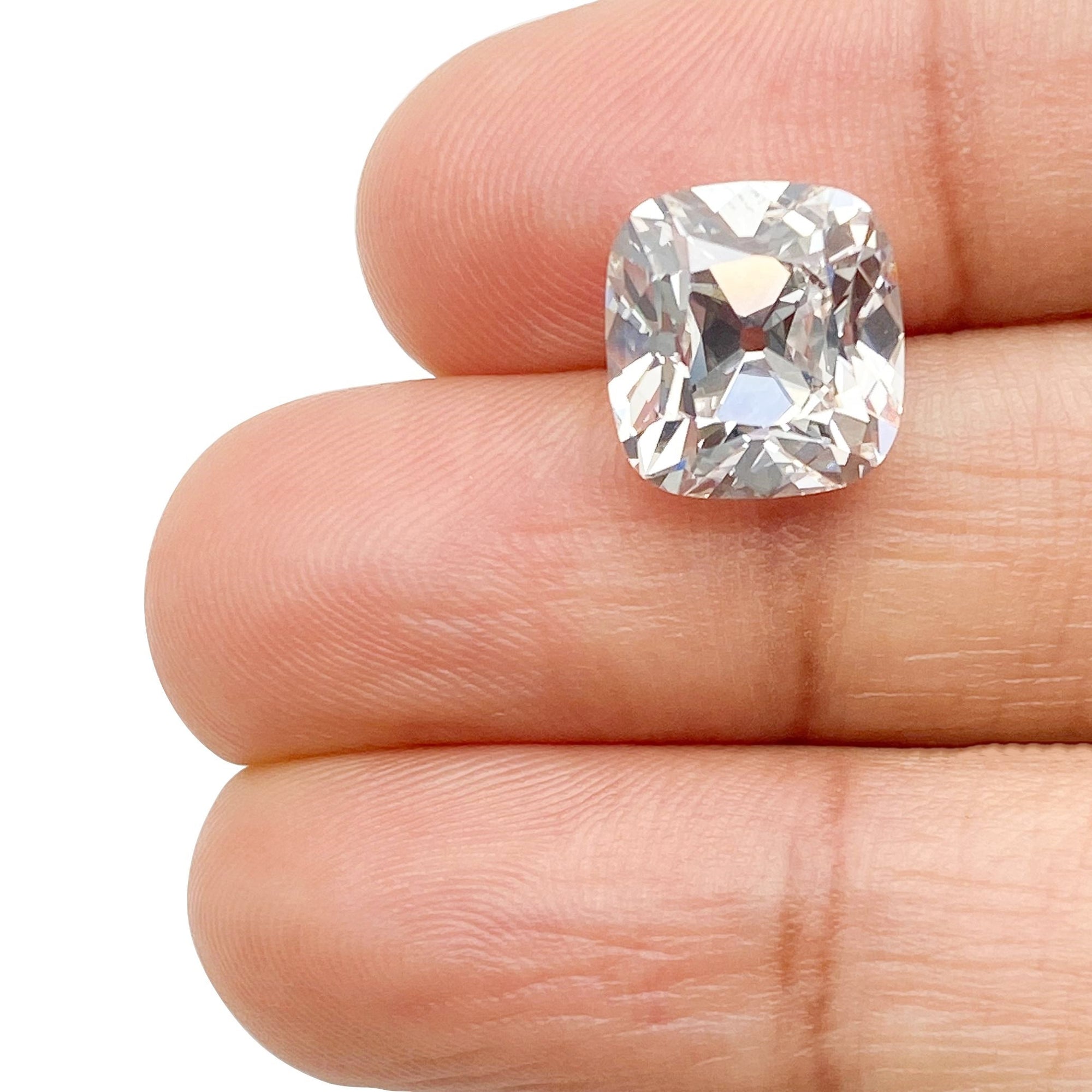 4.31ct | F/VS1 Cushion Shape Old Mine Cut Lab Diamond (IGI)