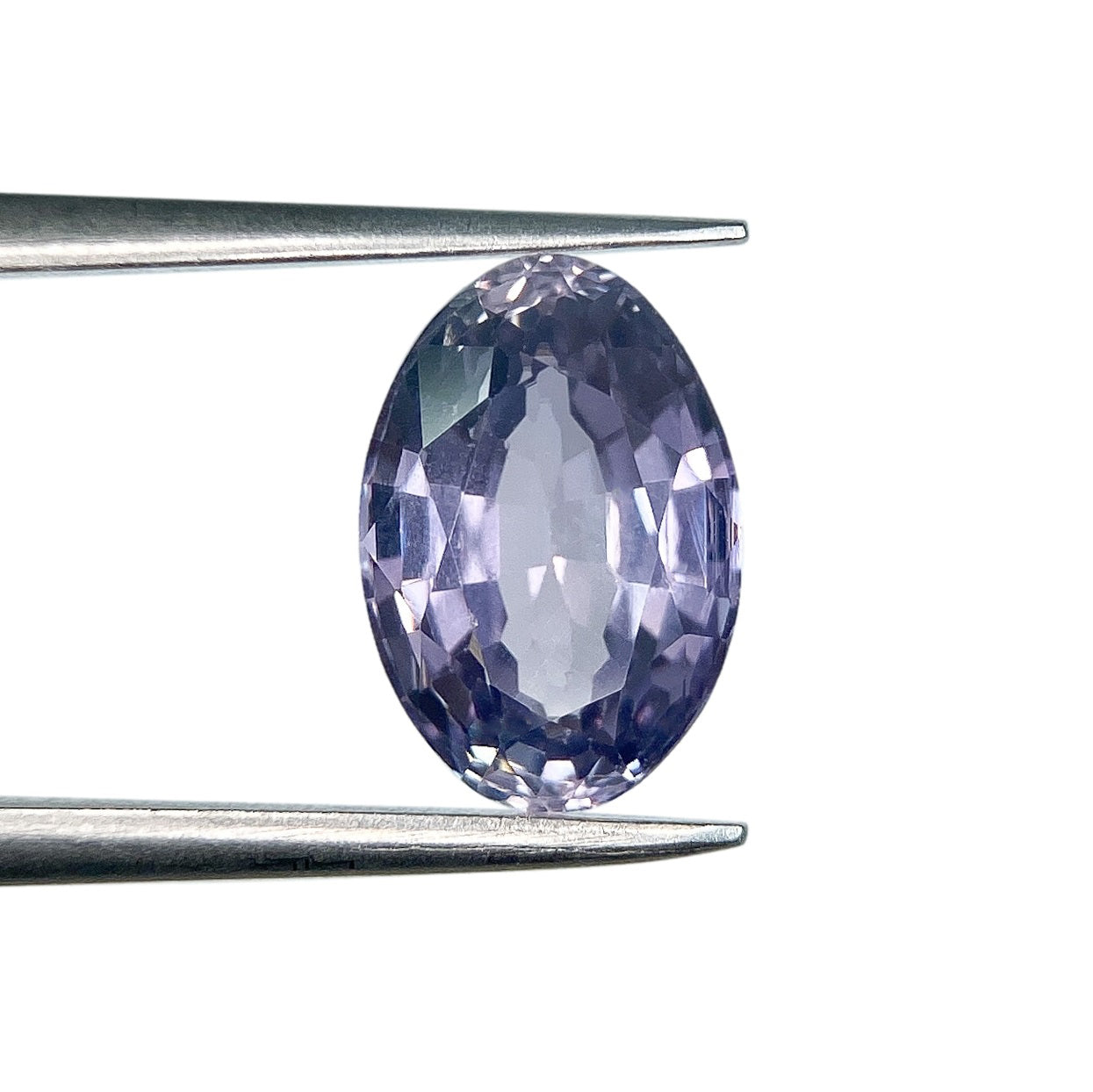 3.07ct |  Brilliant Cut Oval Shape Violet Sapphire