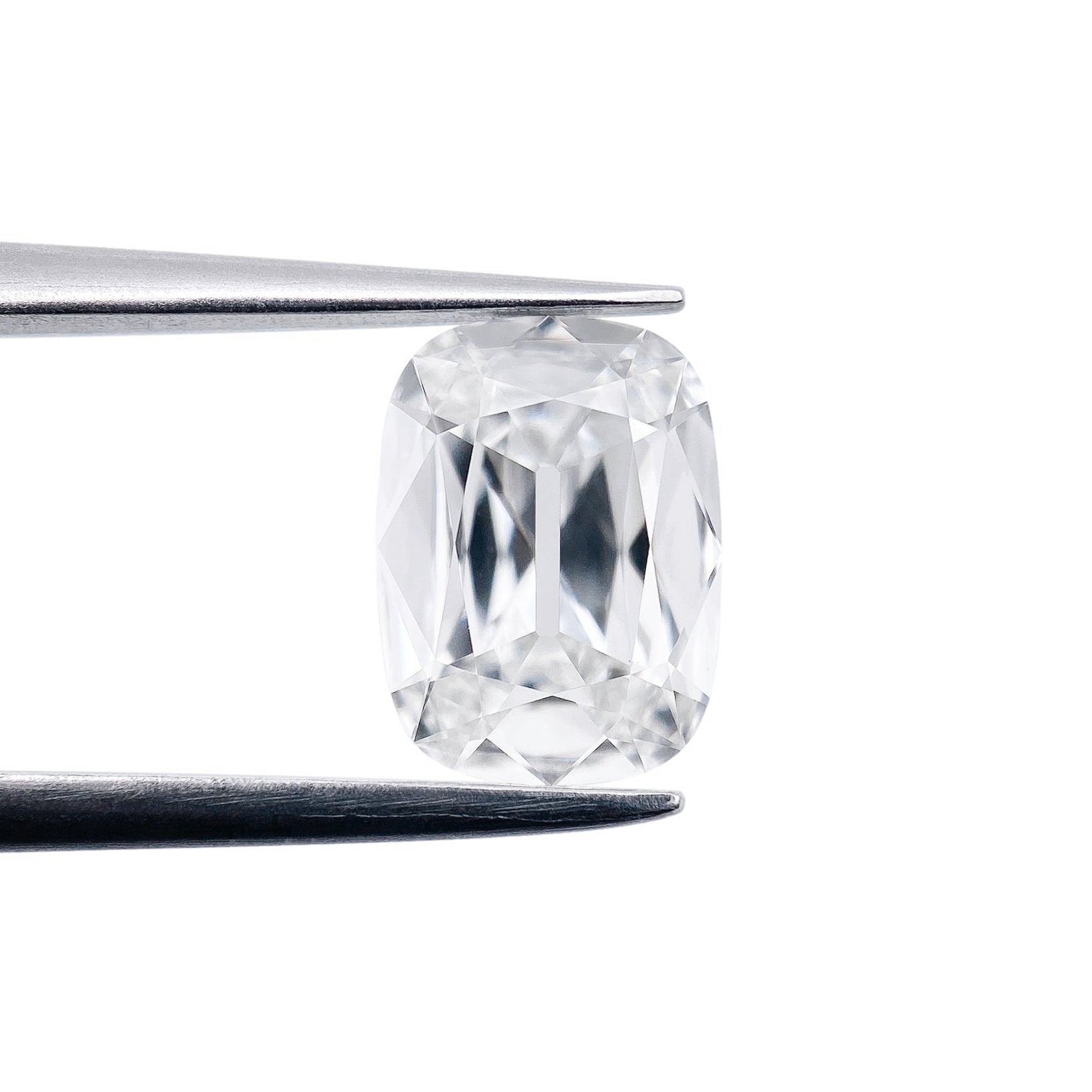1.26ct | F/VS1 Cushion Shape Old Mine Cut Lab Diamond (IGI)