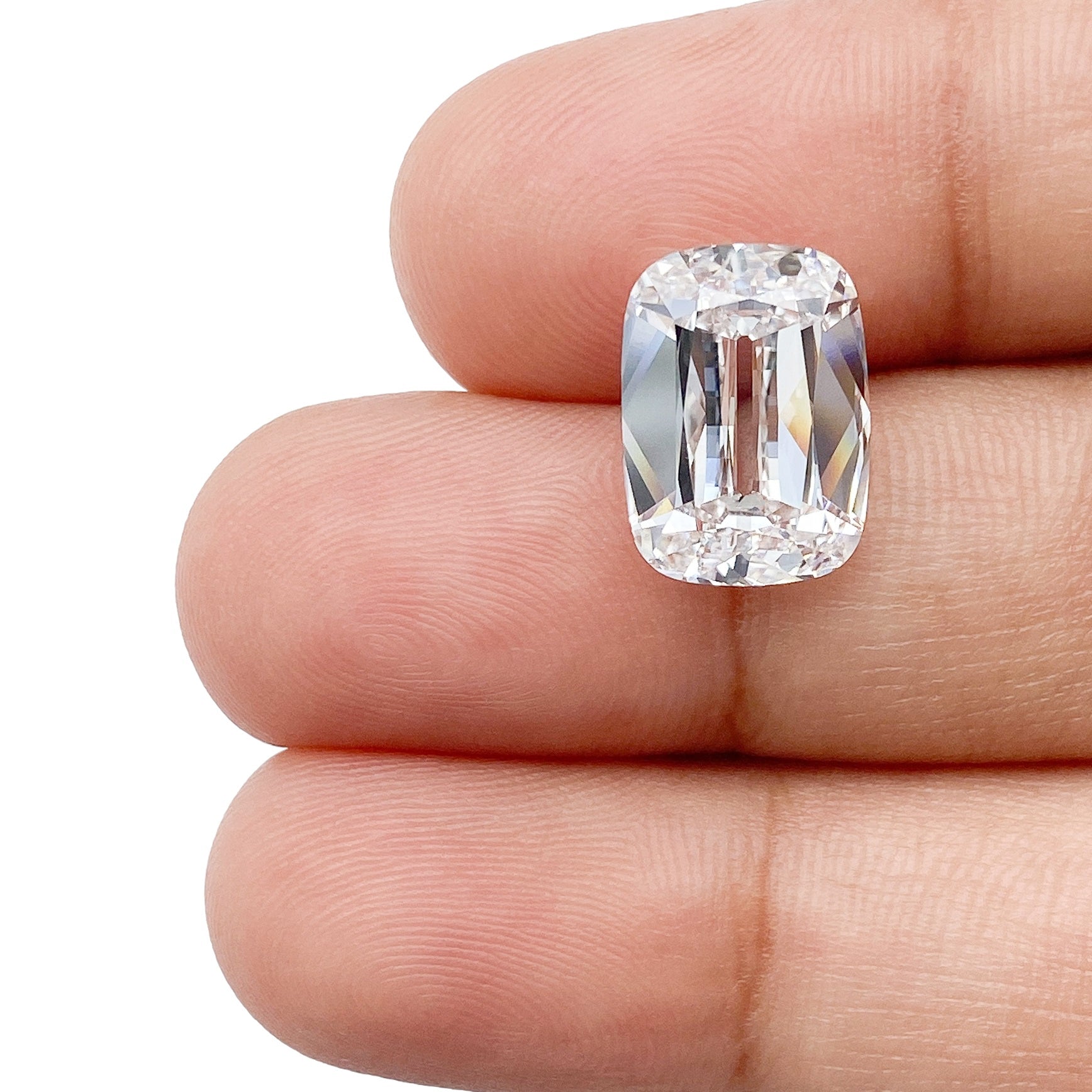 5.01ct | E/VVS2 Cushion Shape Old Mine Cut Lab Diamond (IGI)