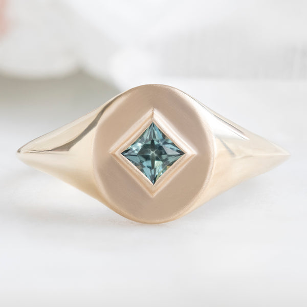 Alexis Russell Engagement Rings The Signet Ring | 0.25ct Kite Montana Sapphire in 10K Yellow Gold
