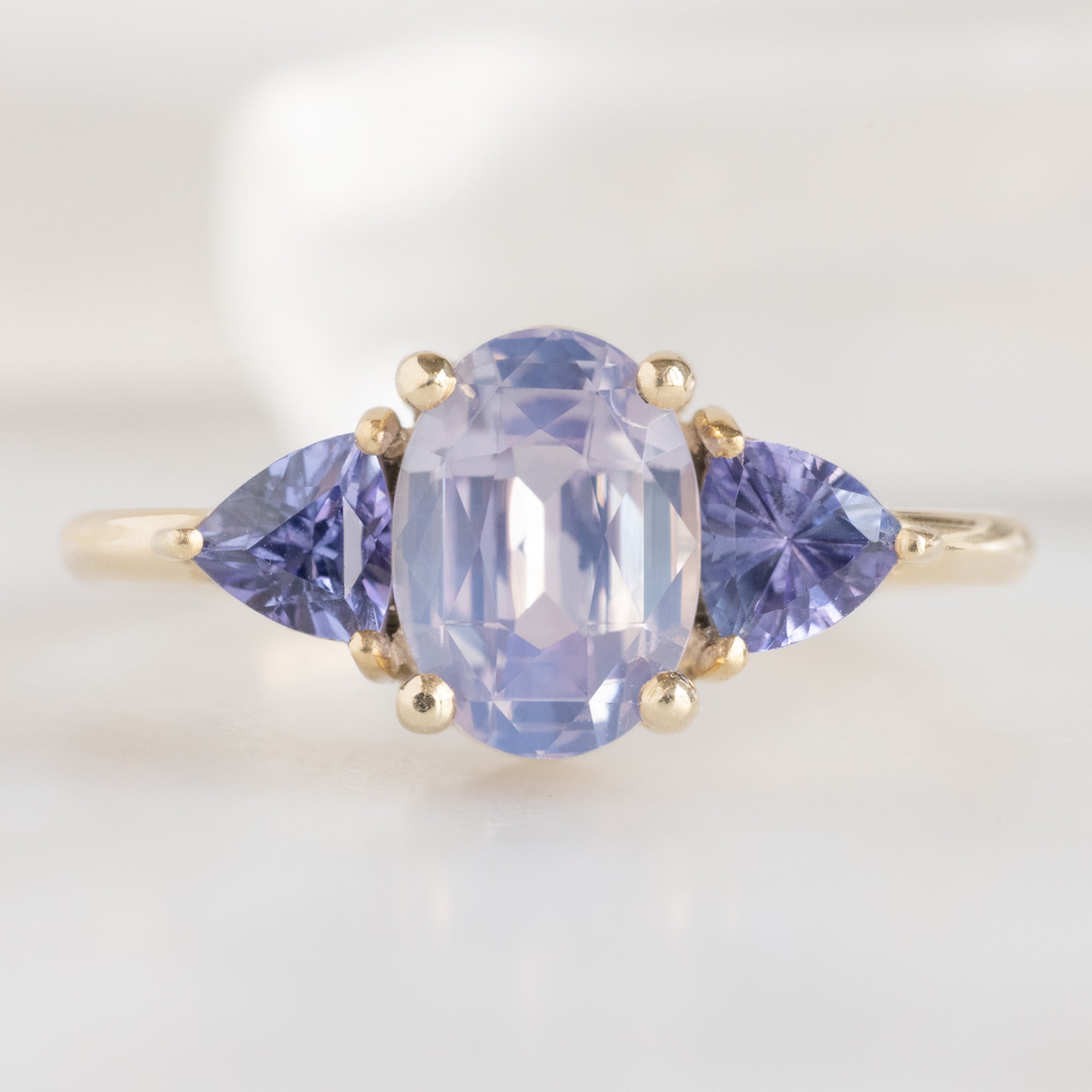 The Watercolor Jade Ring | 1.81ct Oval Lavender Sapphire in 14K Yellow Gold