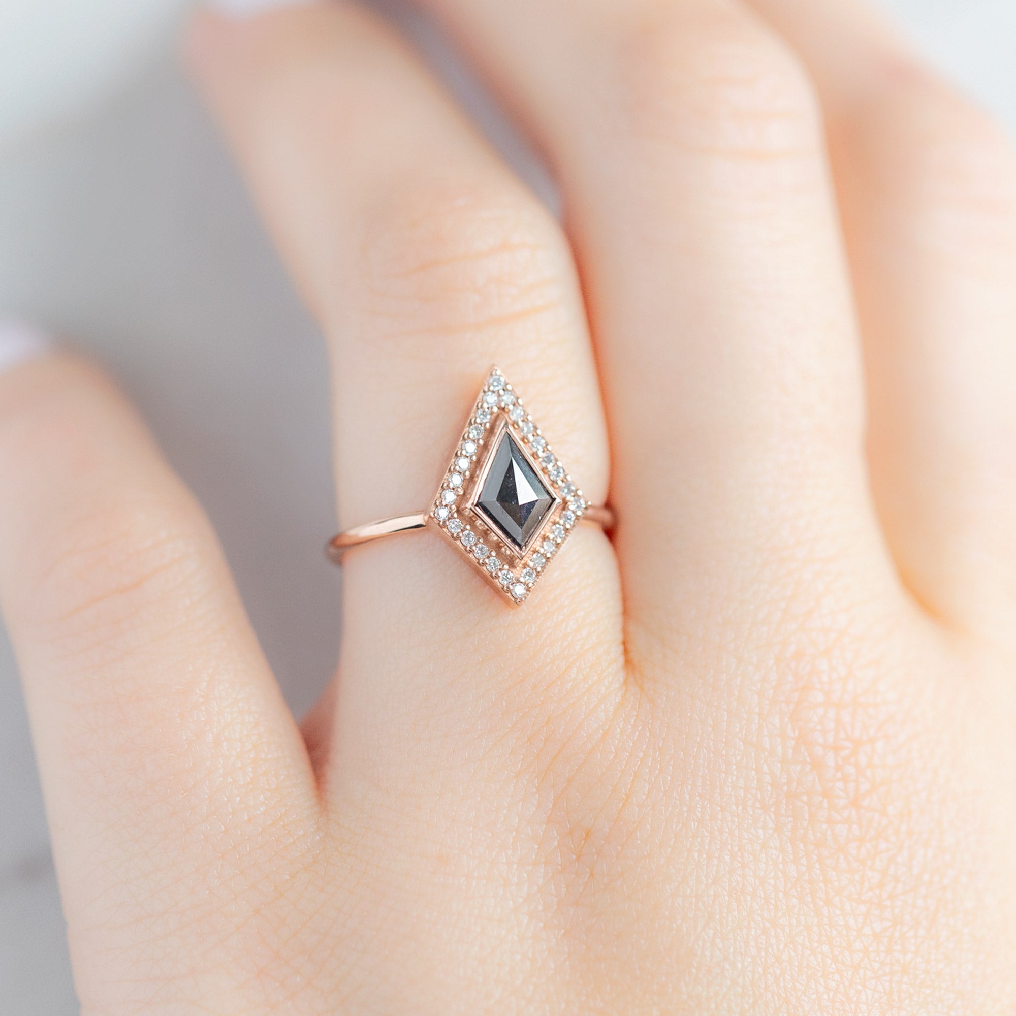 Fake black diamond ring online