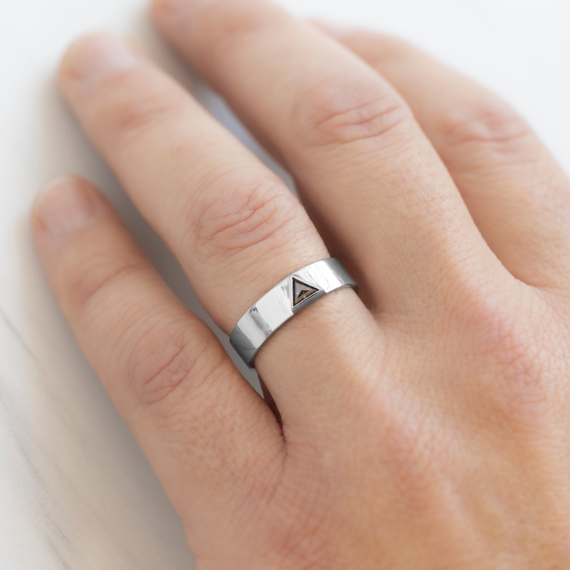 The Cigar Band | 0.18ct Trillion Black Diamond in 14K White Gold