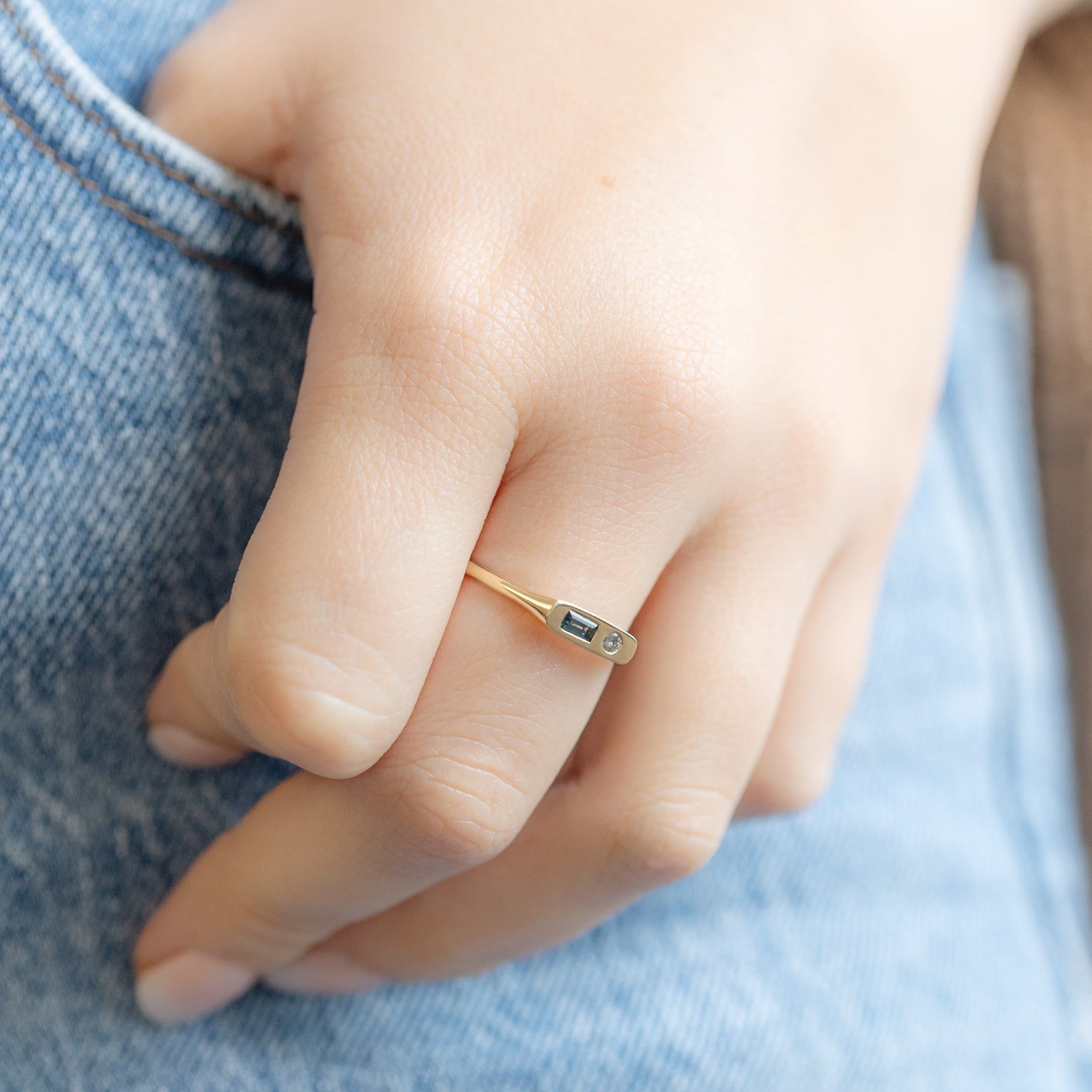 The Asymmetrical Sapphire + Diamond Signet Ring | Yellow Gold
