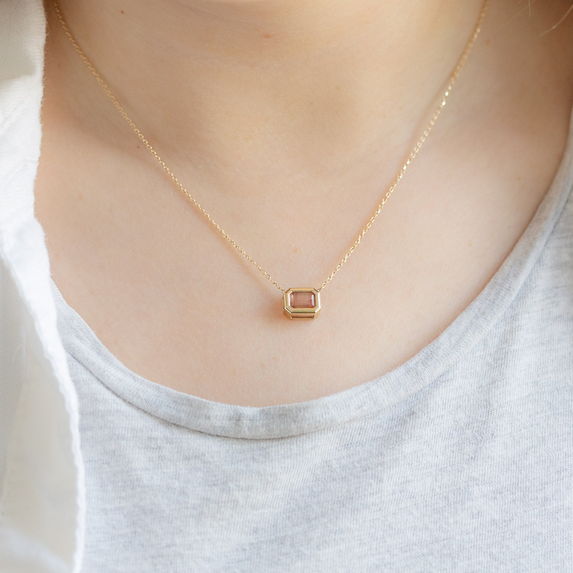 The Emerald-Cut Sunstone Necklace | Yellow Gold