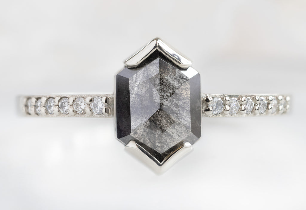 The Willow Ring with a Black Hexagon Diamond