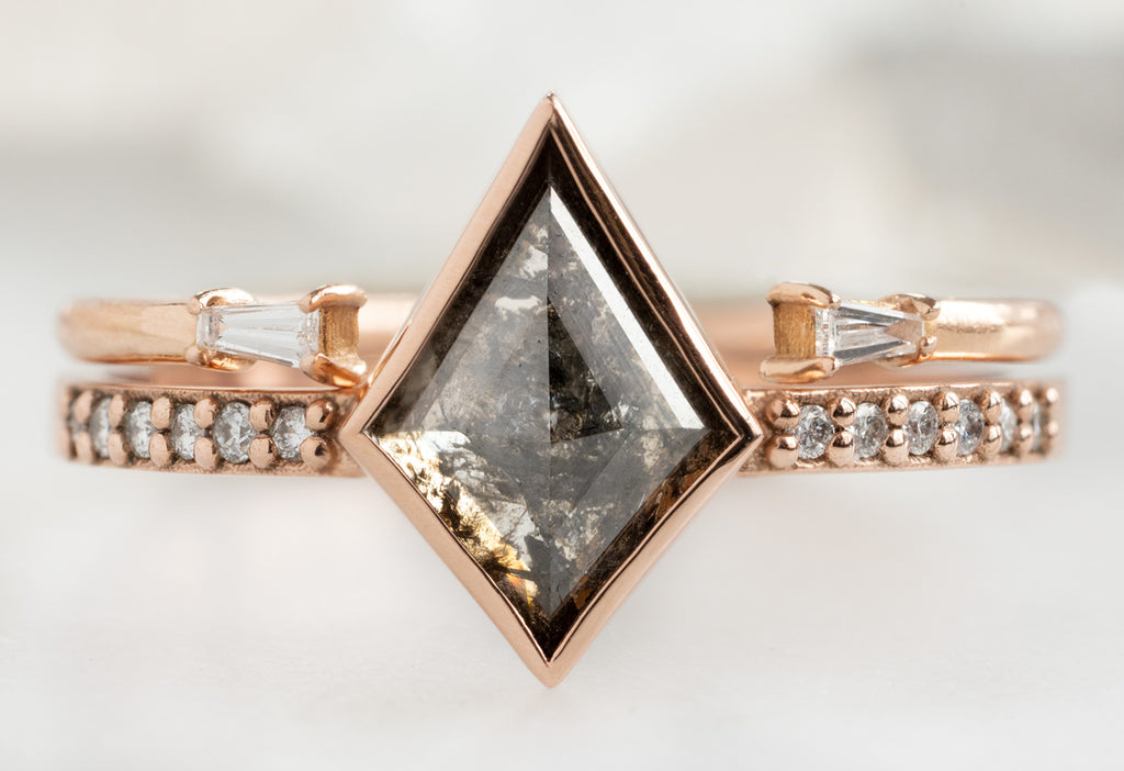 The Willow Ring with a Kite-Shaped Salt and Pepper Diamond