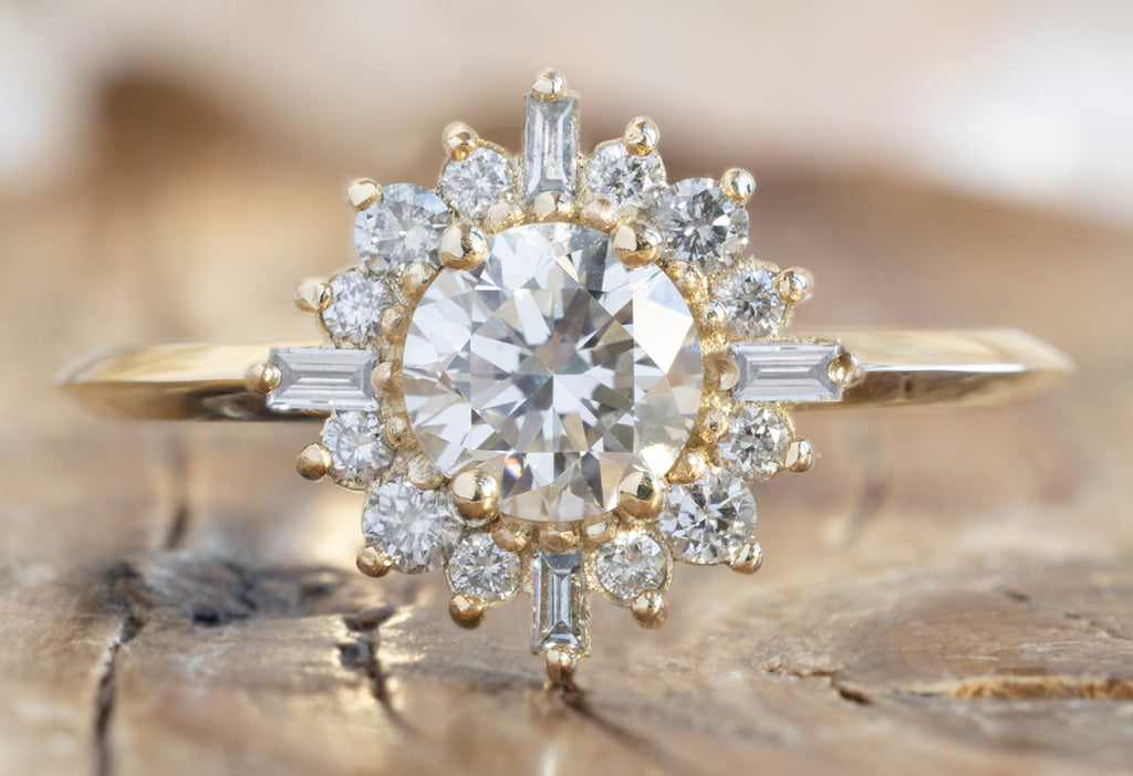 The Compass Ring with a Round-Cut White Diamond