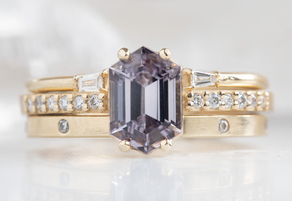 The Willow Ring with a Hexagon Sapphire