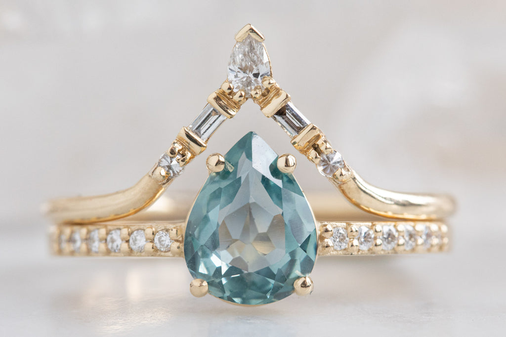 The Willow Ring with a Pear Cut Sapphire