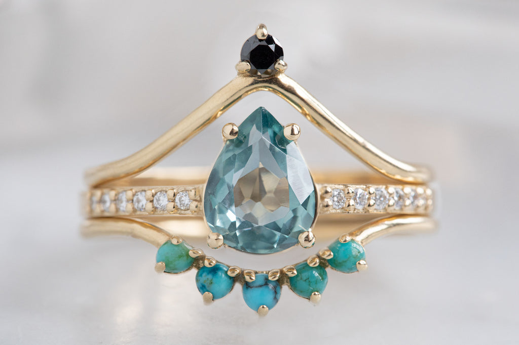 The Willow Ring with a Pear Cut Sapphire