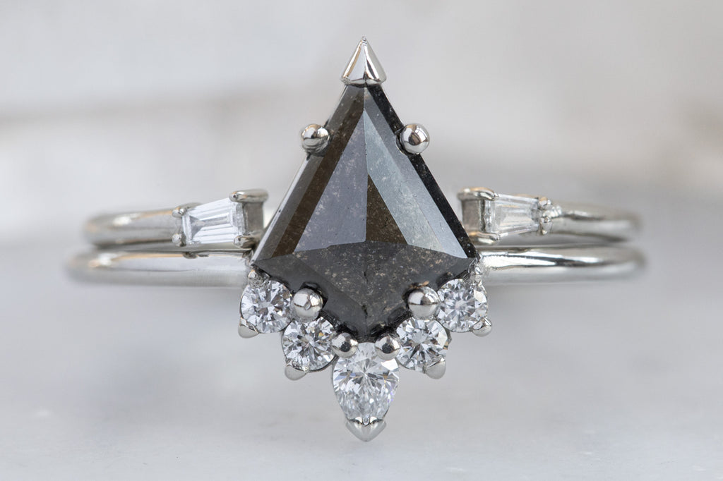 The Aster Ring with a Black Kite Diamond