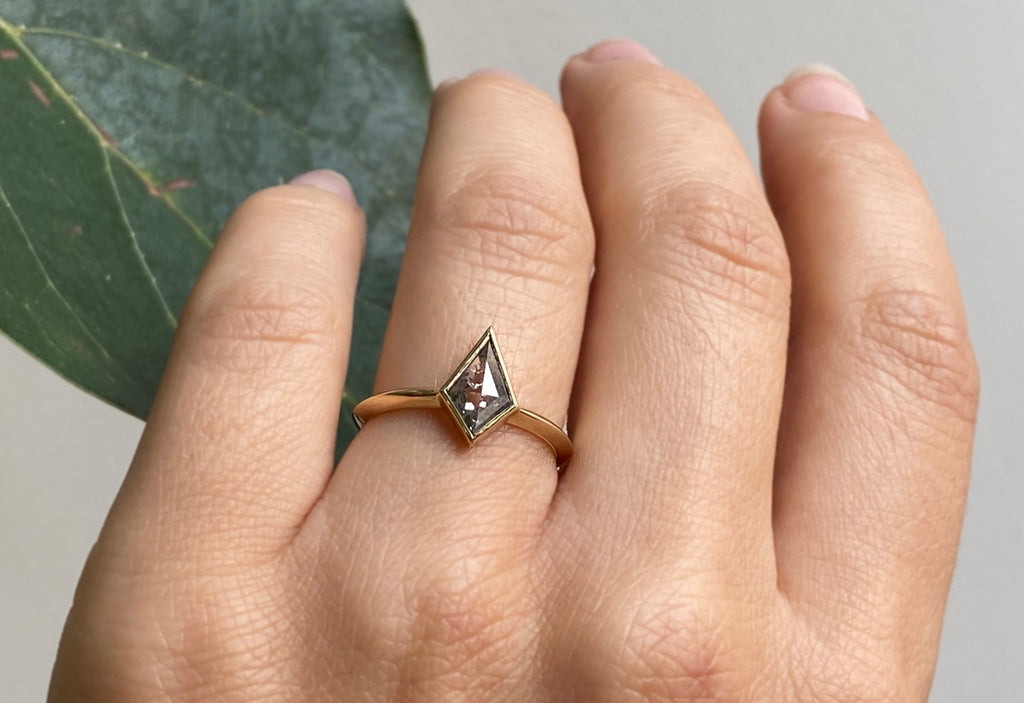 Kite-Shaped Salt + Pepper Diamond Engagement Ring with Knife Edge Band on Model