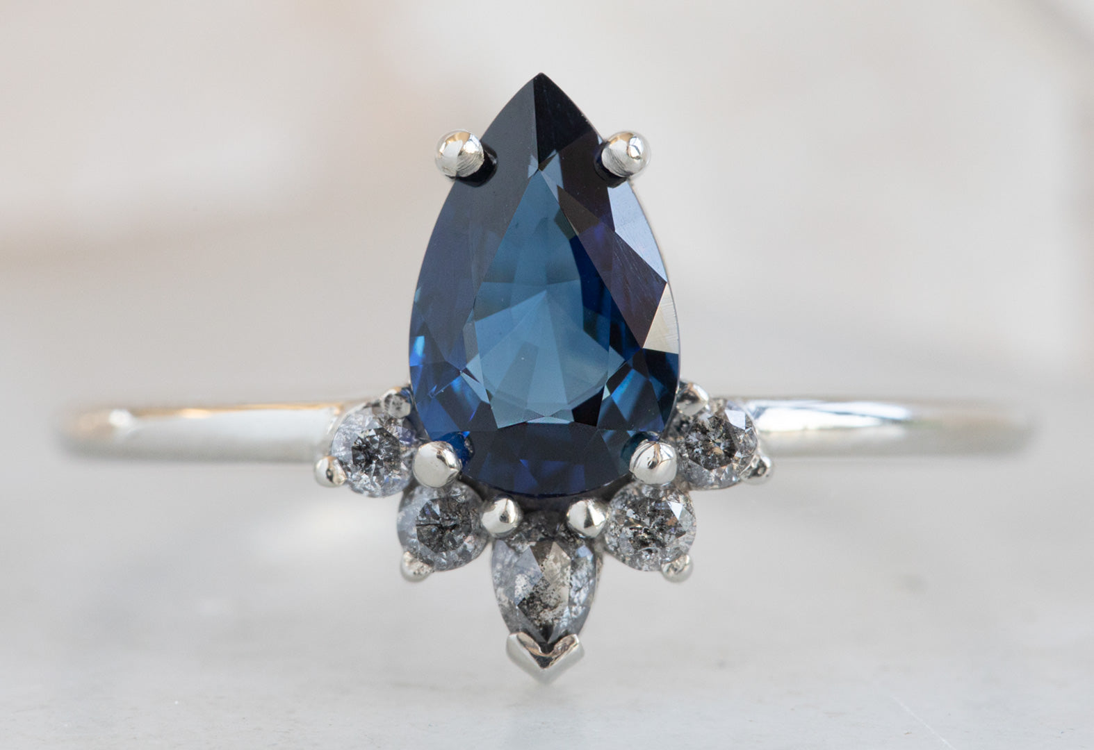 Blue sapphire sales pear ring