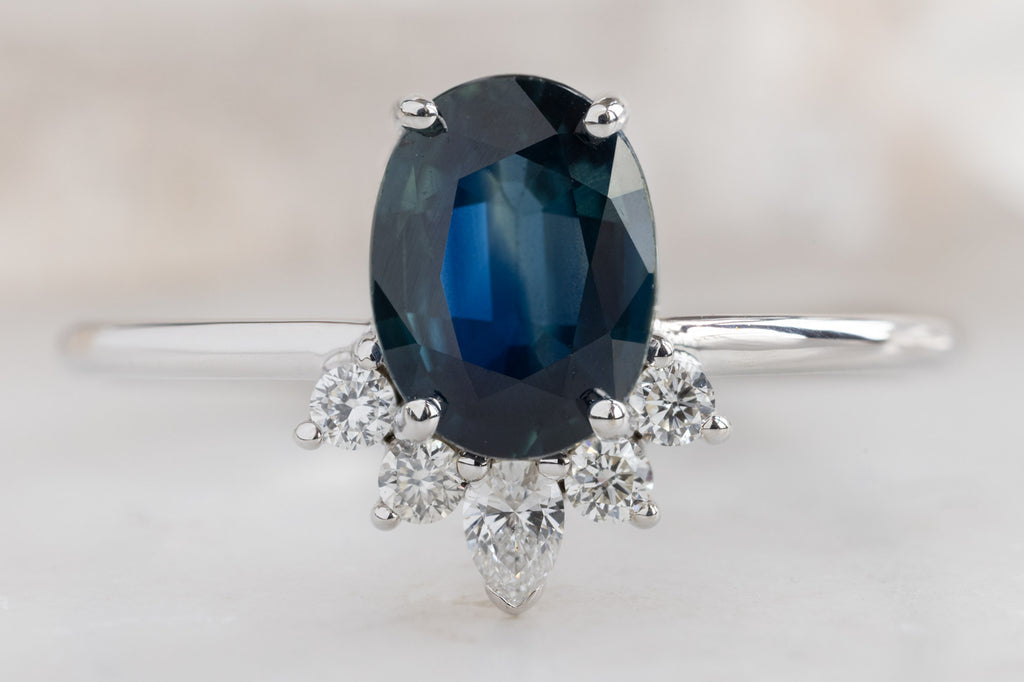 The Aster Ring with an Oval-Cut Sapphire