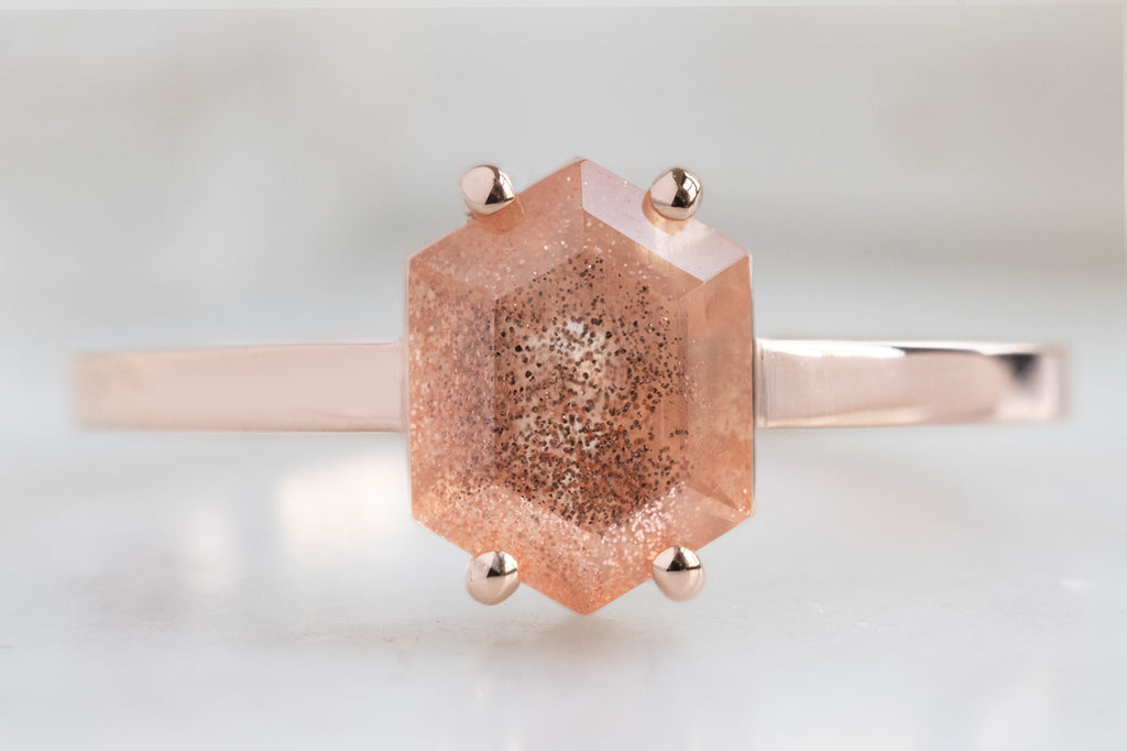 The Bryn Ring with a Sunstone Hexagon