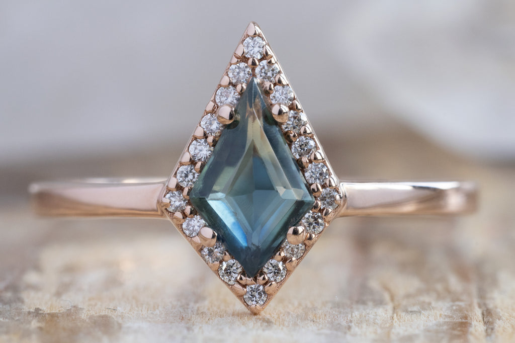 The Dahlia Ring with a Kite-Shaped Montana Sapphire