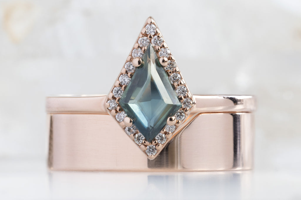 The Dahlia Ring with a Kite-Shaped Montana Sapphire with Stacking Band