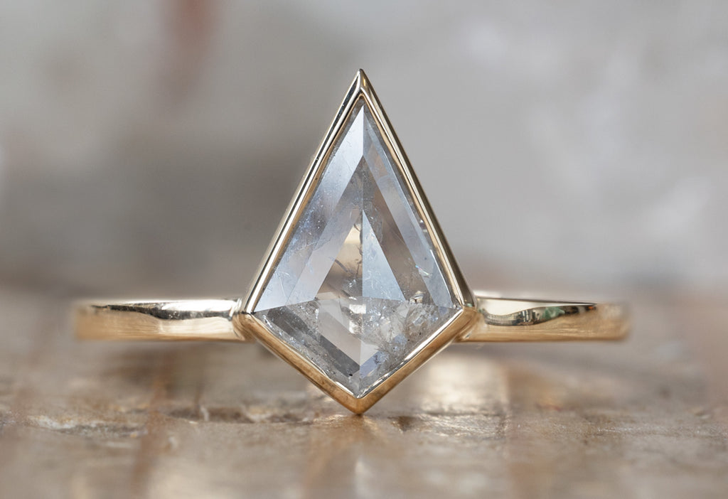 The Hazel Ring with a Grey Opalescent Kite Diamond