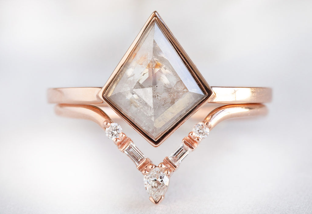 The Hazel Ring with a Red Kite Diamond with Stacking Band