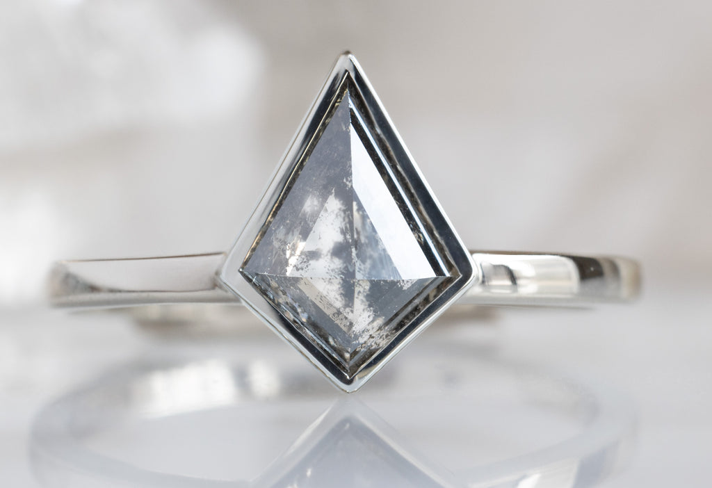 The Hazel Ring with a Salt and Pepper Kite Diamond