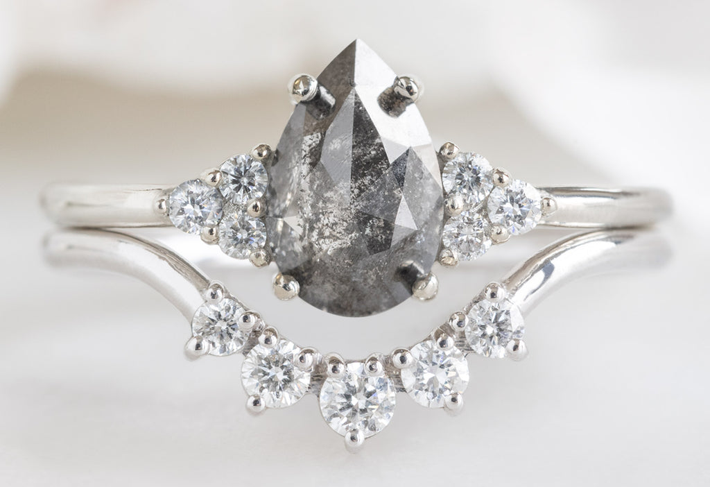 The Ivy Ring with a Rose-Cut Black Diamond with Round Diamond Sunburst Stacking Band