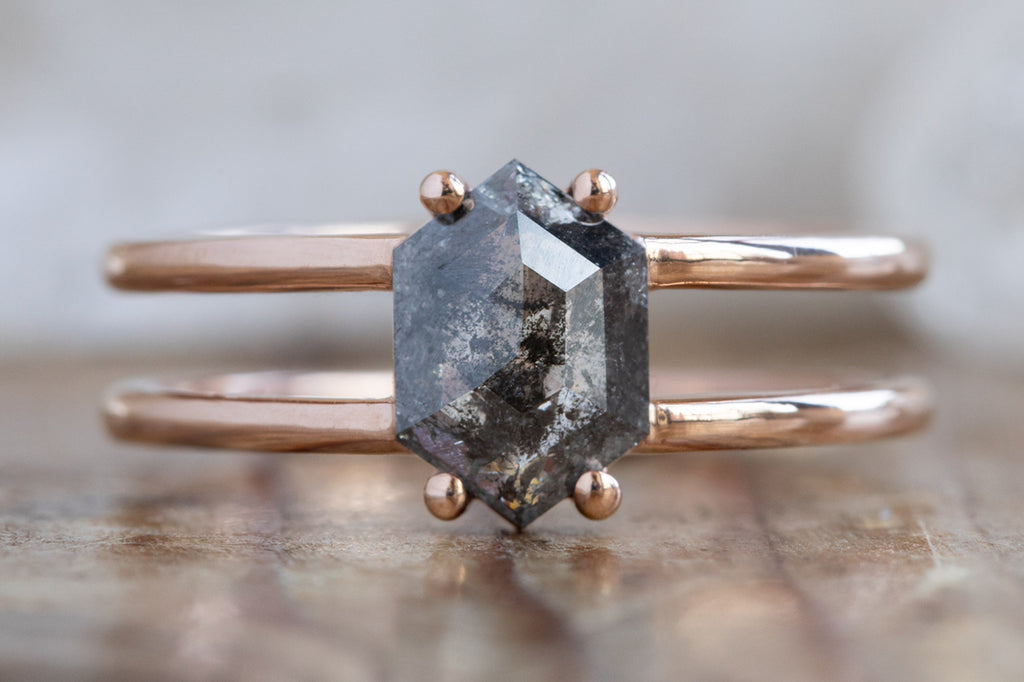 The Poppy Ring with a Black Hexagon Diamond