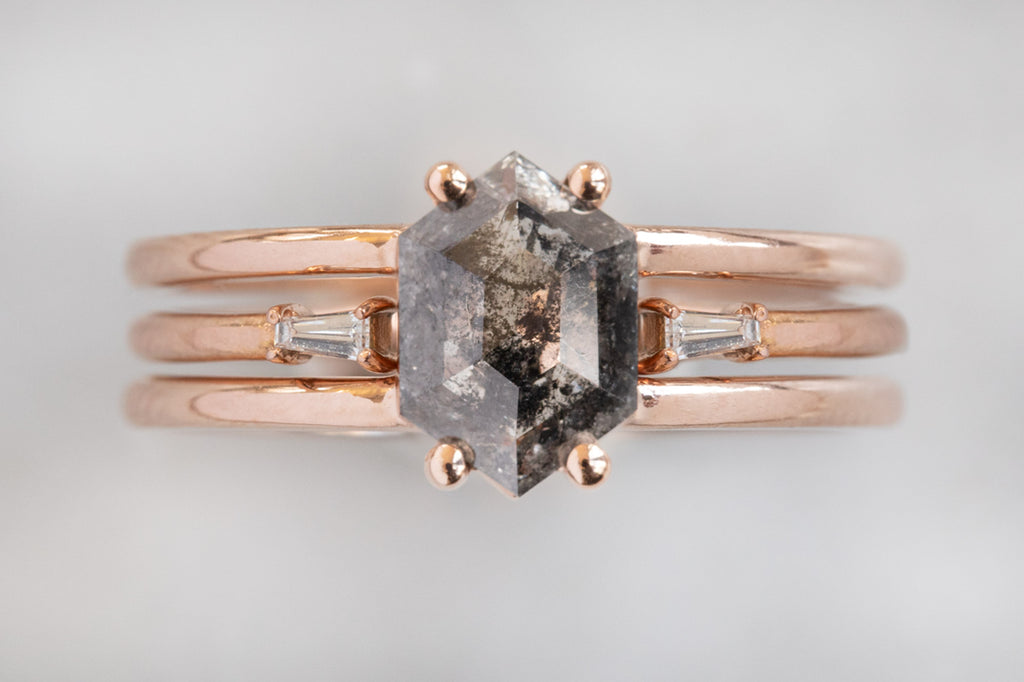 The Poppy Ring with a Black Hexagon Diamond With Stacking Band