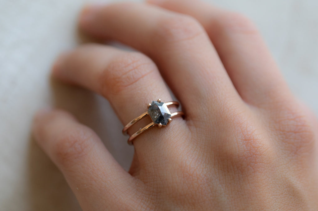 The Poppy Ring with a Black Hexagon Diamond