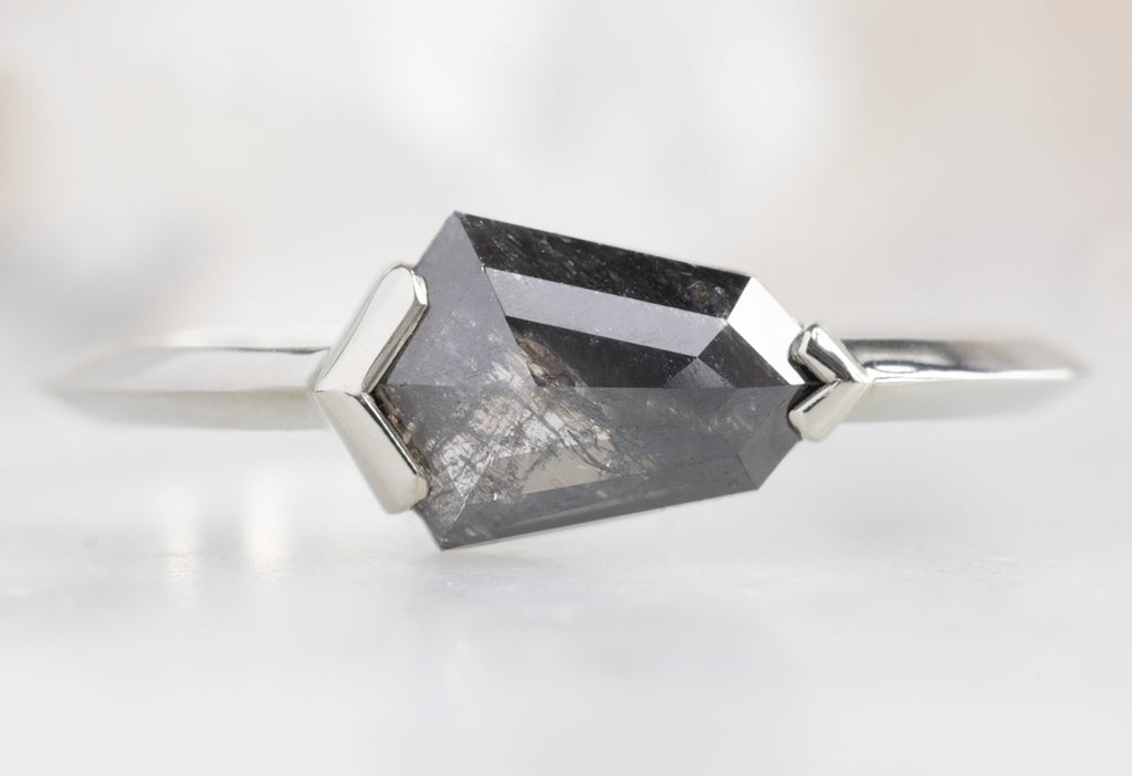 The Sage Ring with a Black Geometric Diamond