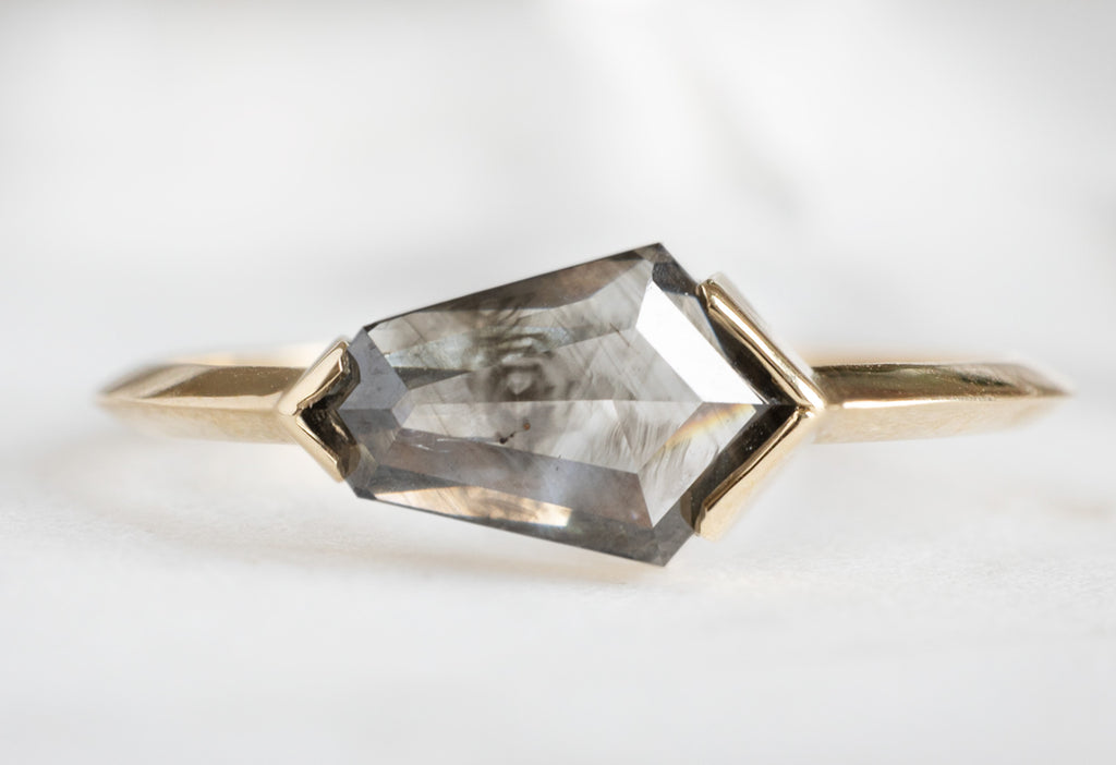 The Sage Ring with a Geometric Salt and Pepper Diamond