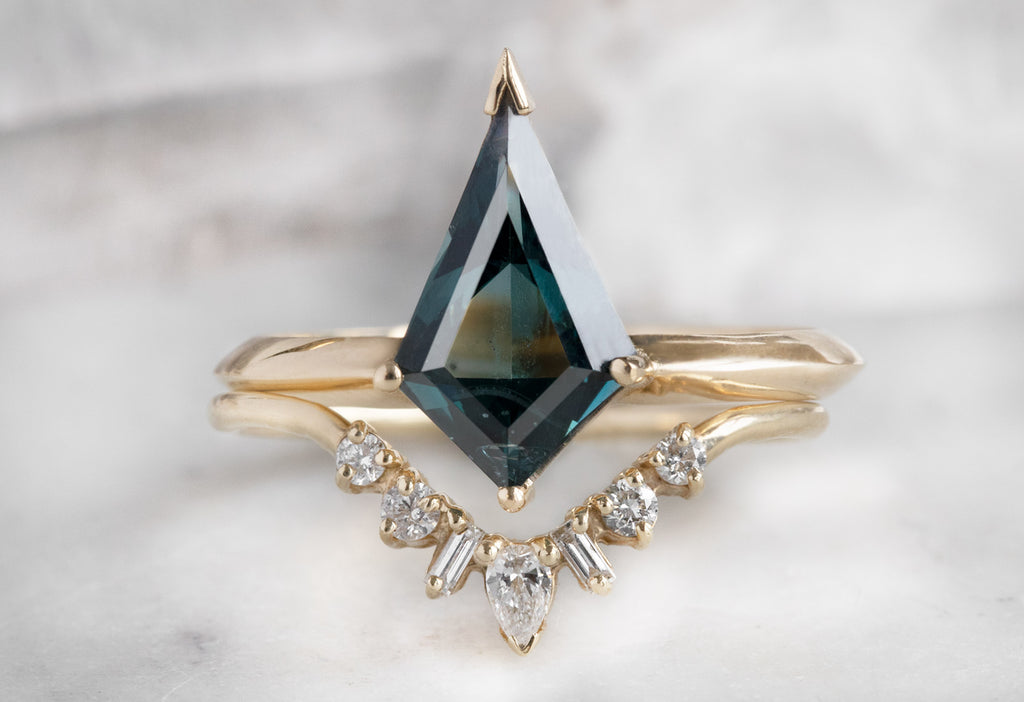 The Sage Ring with a Spinel Kite with Stacking Band