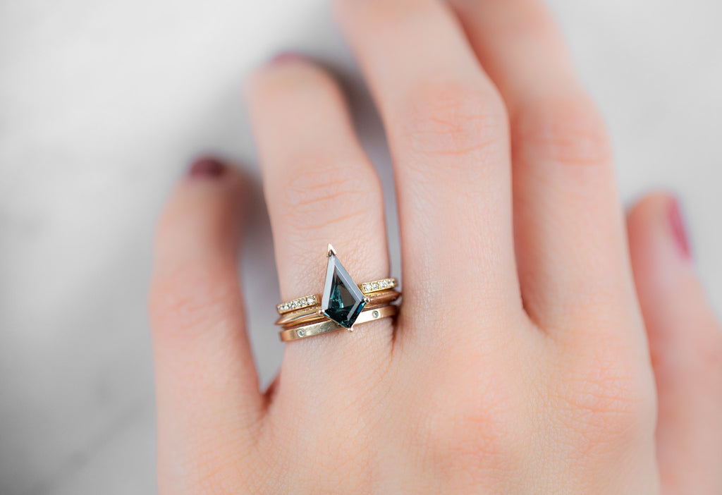 The Sage Ring with a Spinel Kite with Stacking Bands on Model