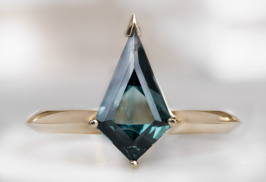 The Sage Ring with a Spinel Kite