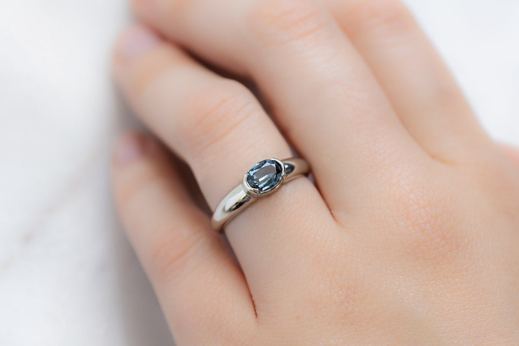 The Signet Ring with an Oval-Cut Spinel