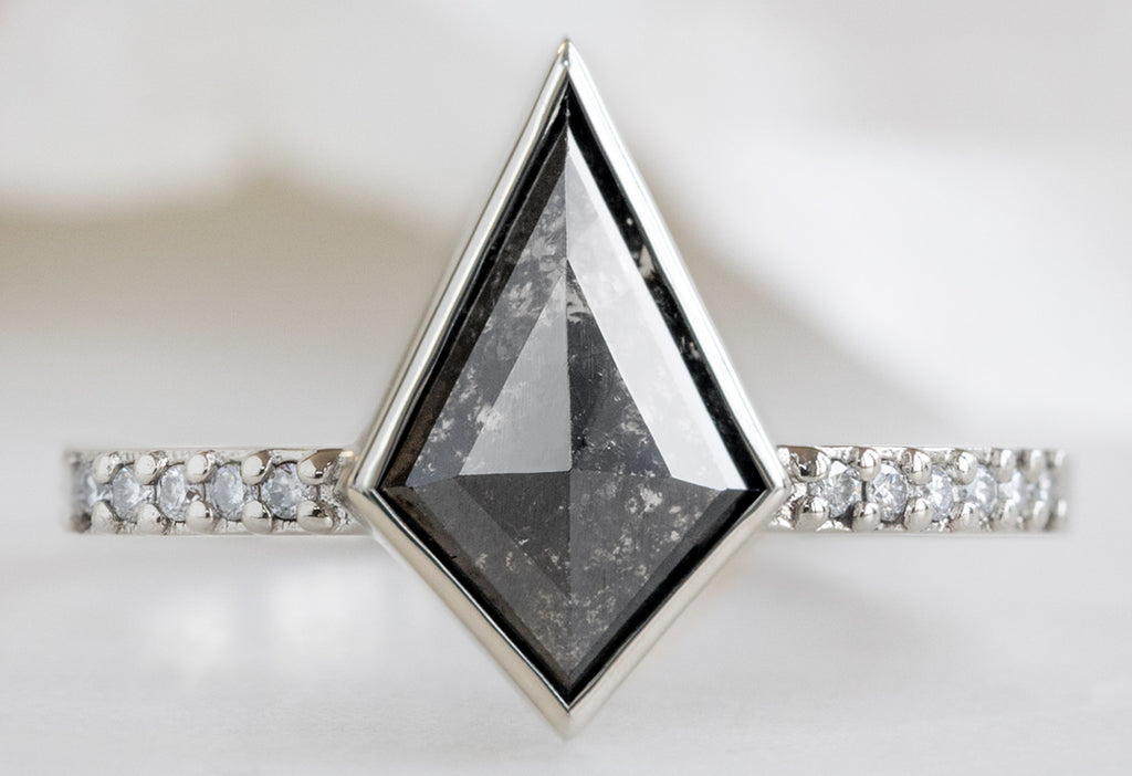 The Willow Ring with a Kite Shaped Black Diamond